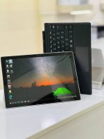 لپ تاپ 12.5 اینچی استوک Surface pro 5 با حافظه 256 و رم 8 گیگ