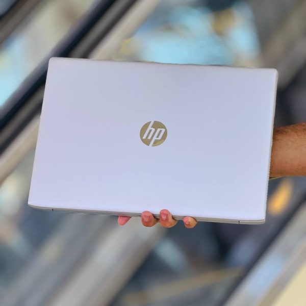 لپ تاپ 15.6 اینچی hp مدل 450g5 با رم 8 و حافظه 256گیگ