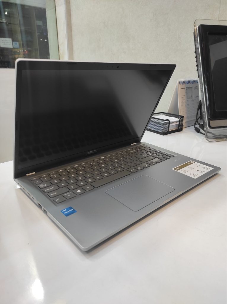 لپ تاپ 15 اینچی ایسوس مدل x515 با رم 8 و حافظه 512 گیگ
