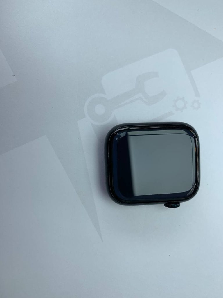 ساعت هوشمند استوک اپل مدل Series 8 Aluminum 45mm